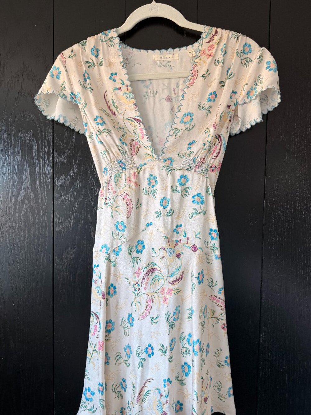 DÔEN Dianne Floral 100% Silk V-Neck Mini Dress size S